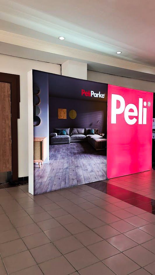 vitray reklam tabela lightbox orumcek stand rollup branda folyo baski uygulama 178