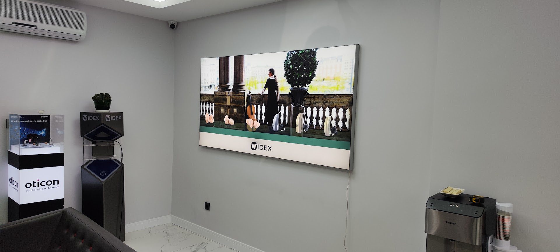 vitray reklam tabela lightbox orumcek stand rollup branda folyo baski uygulama 79